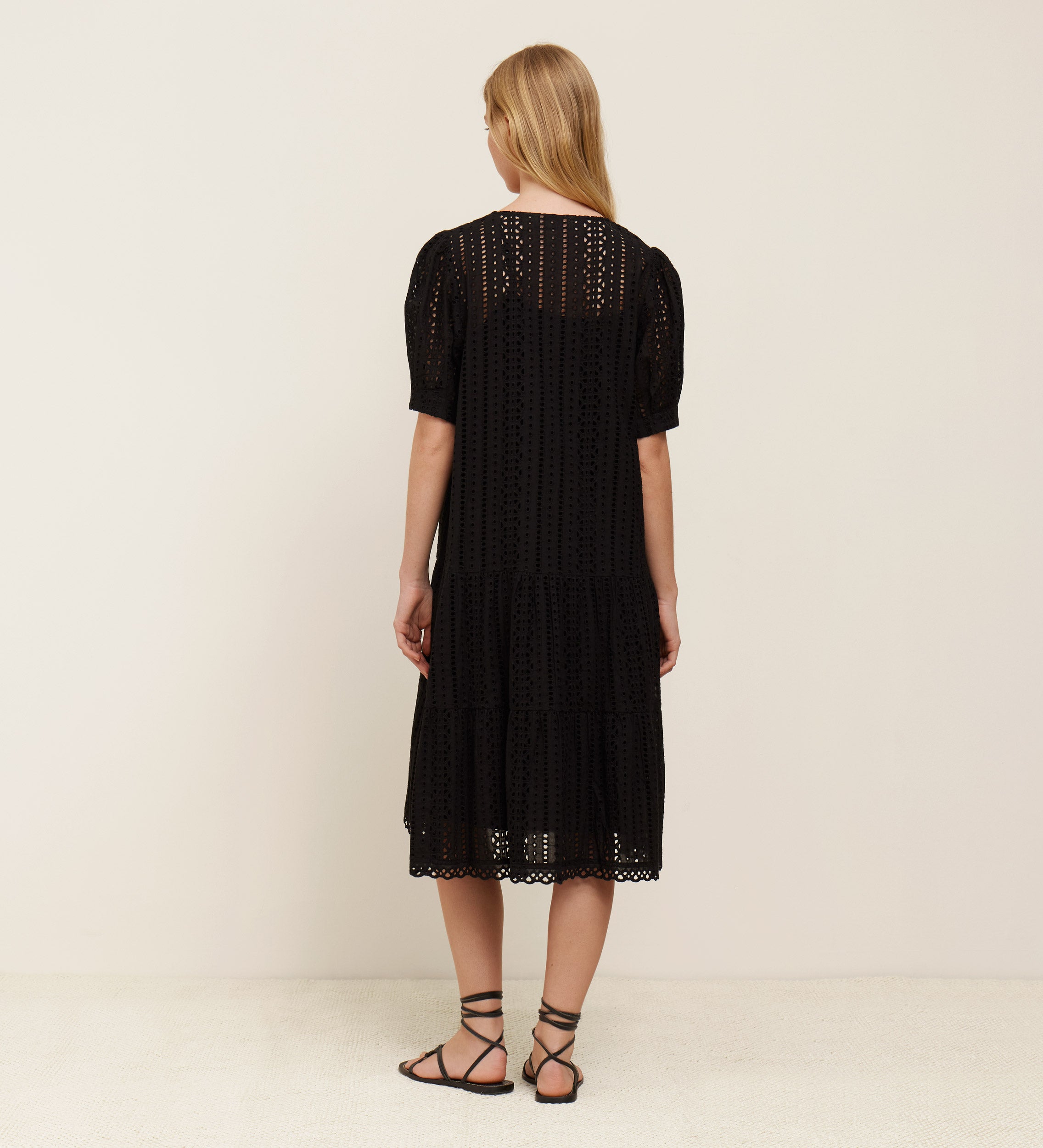Short embroidered cotton dress