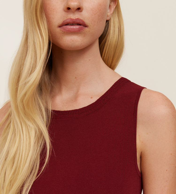 Tricot top with armholes