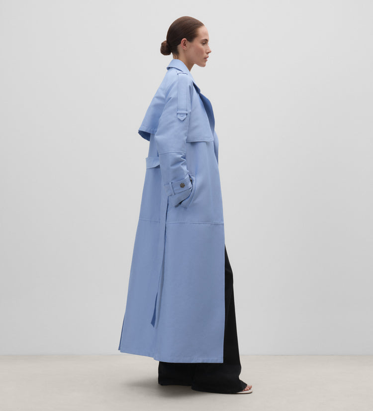 Tie belt trench coat