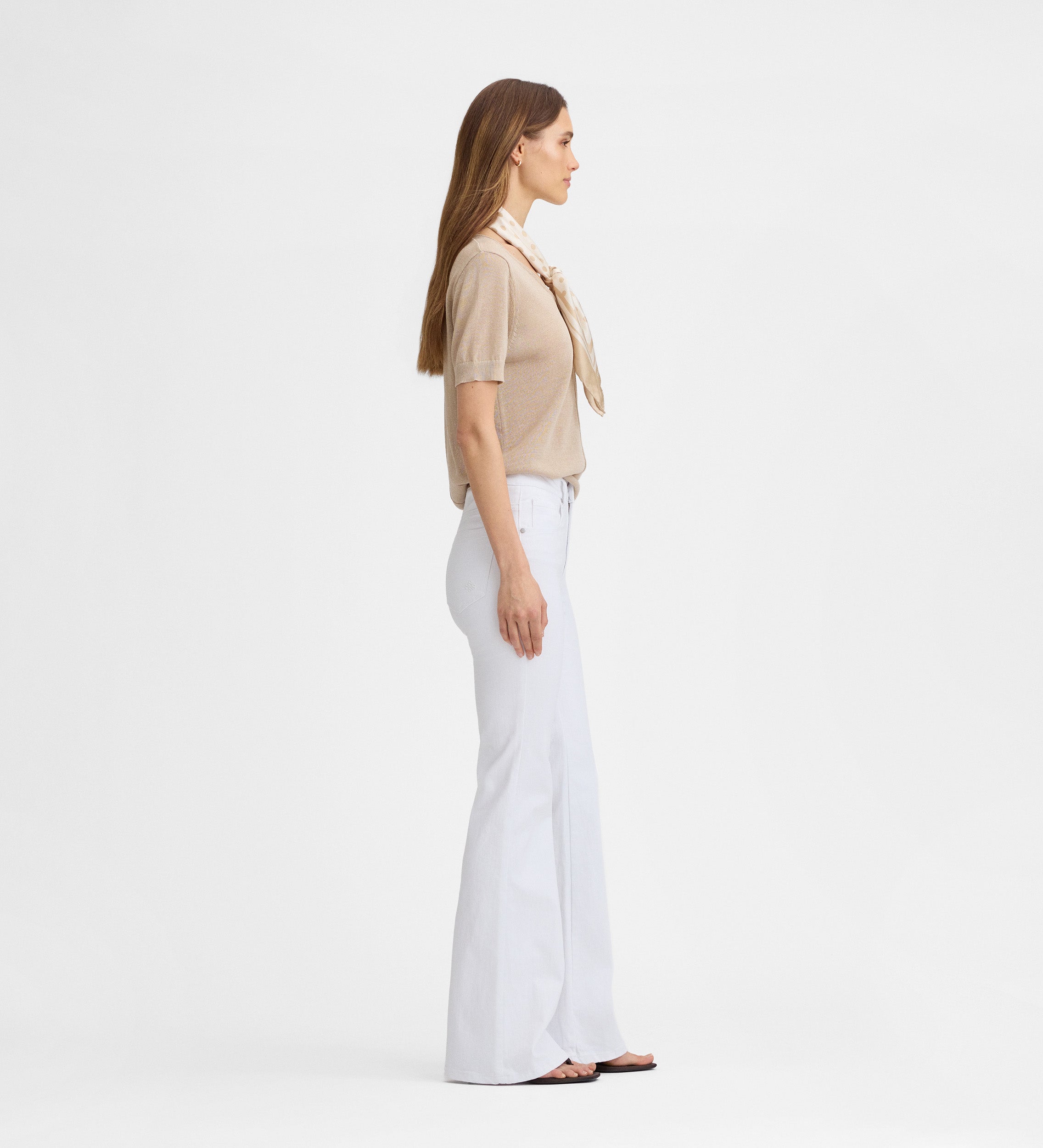 Flared jeans