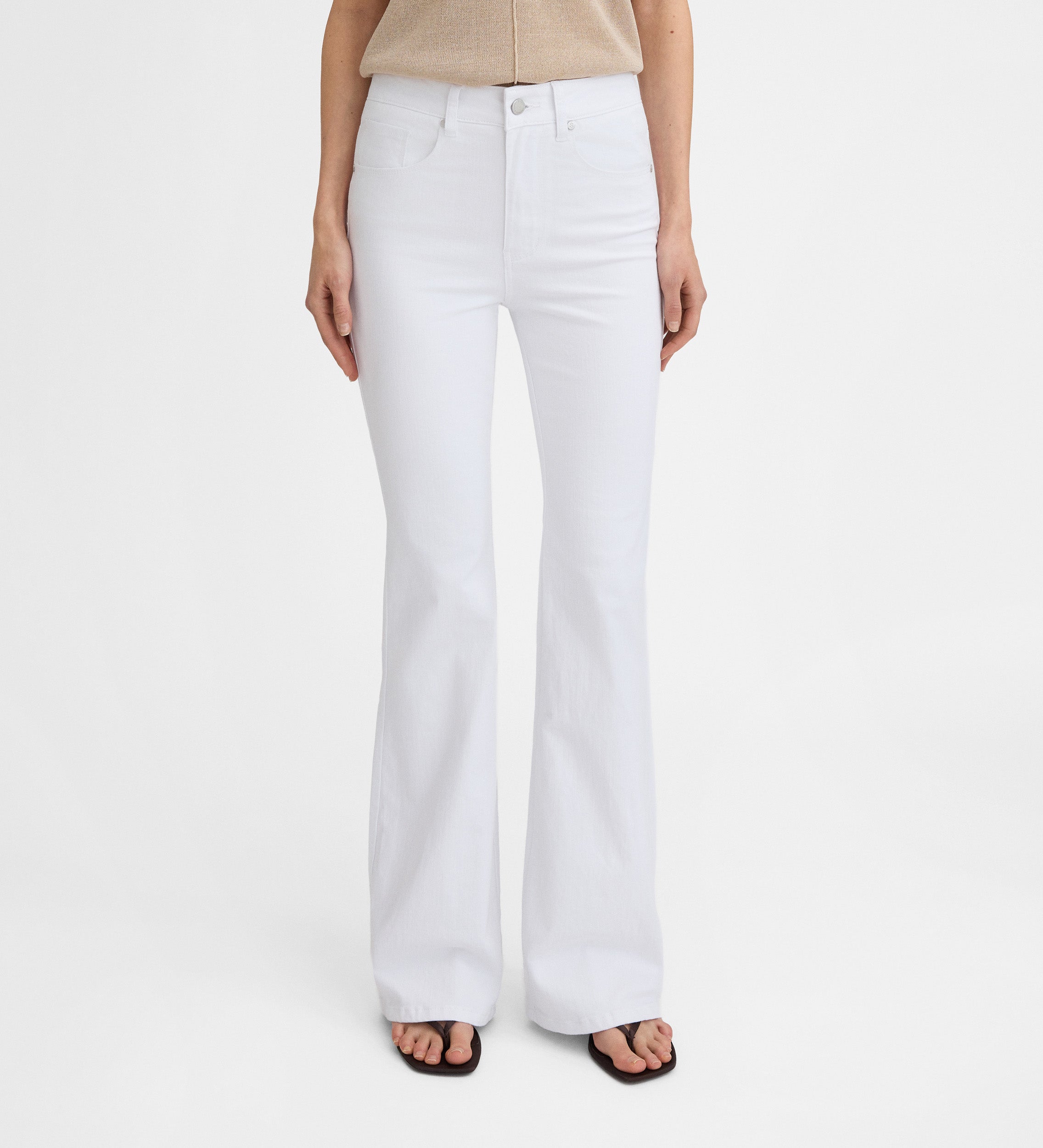 Flared jeans