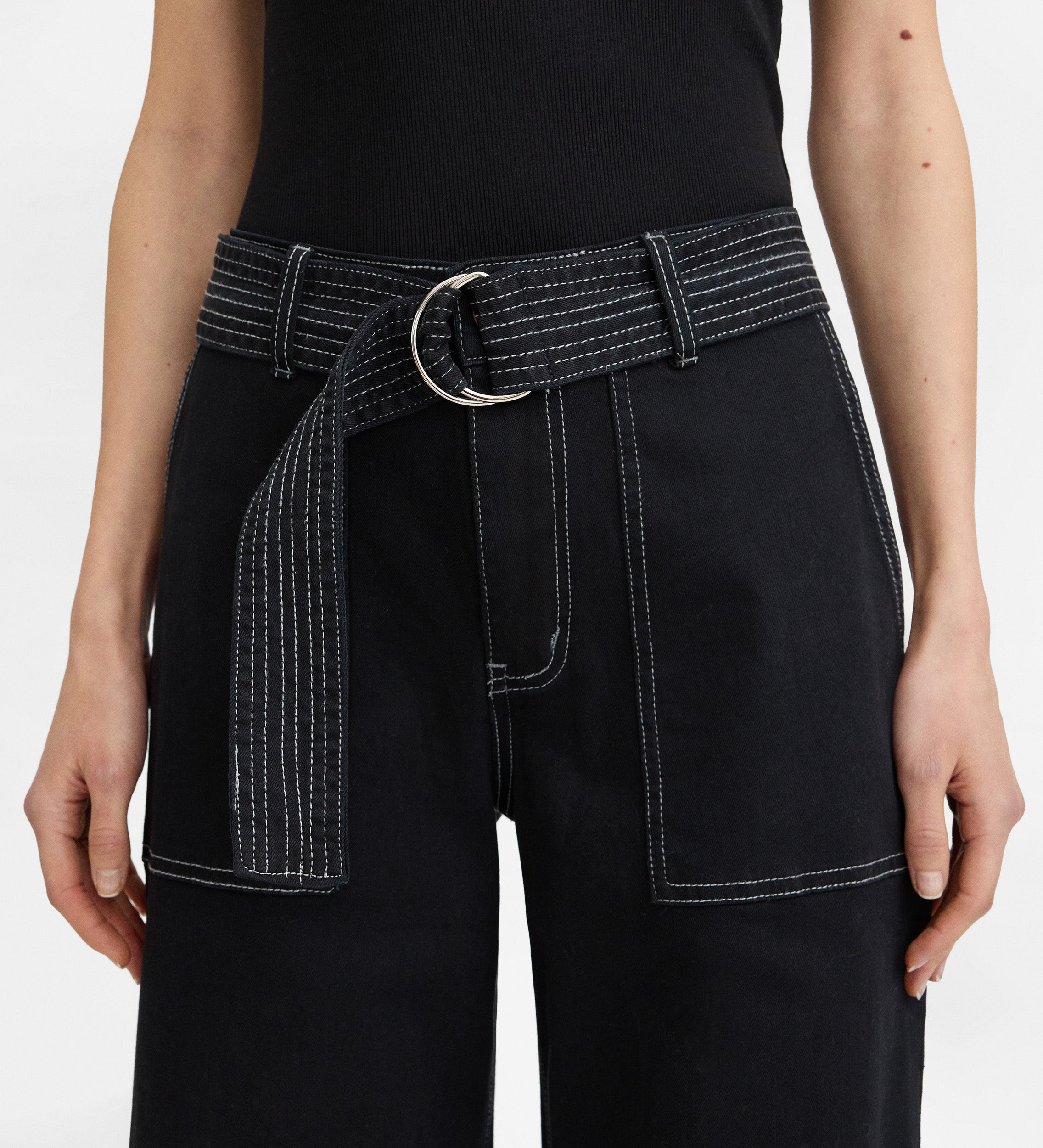 Denim pants with stitching