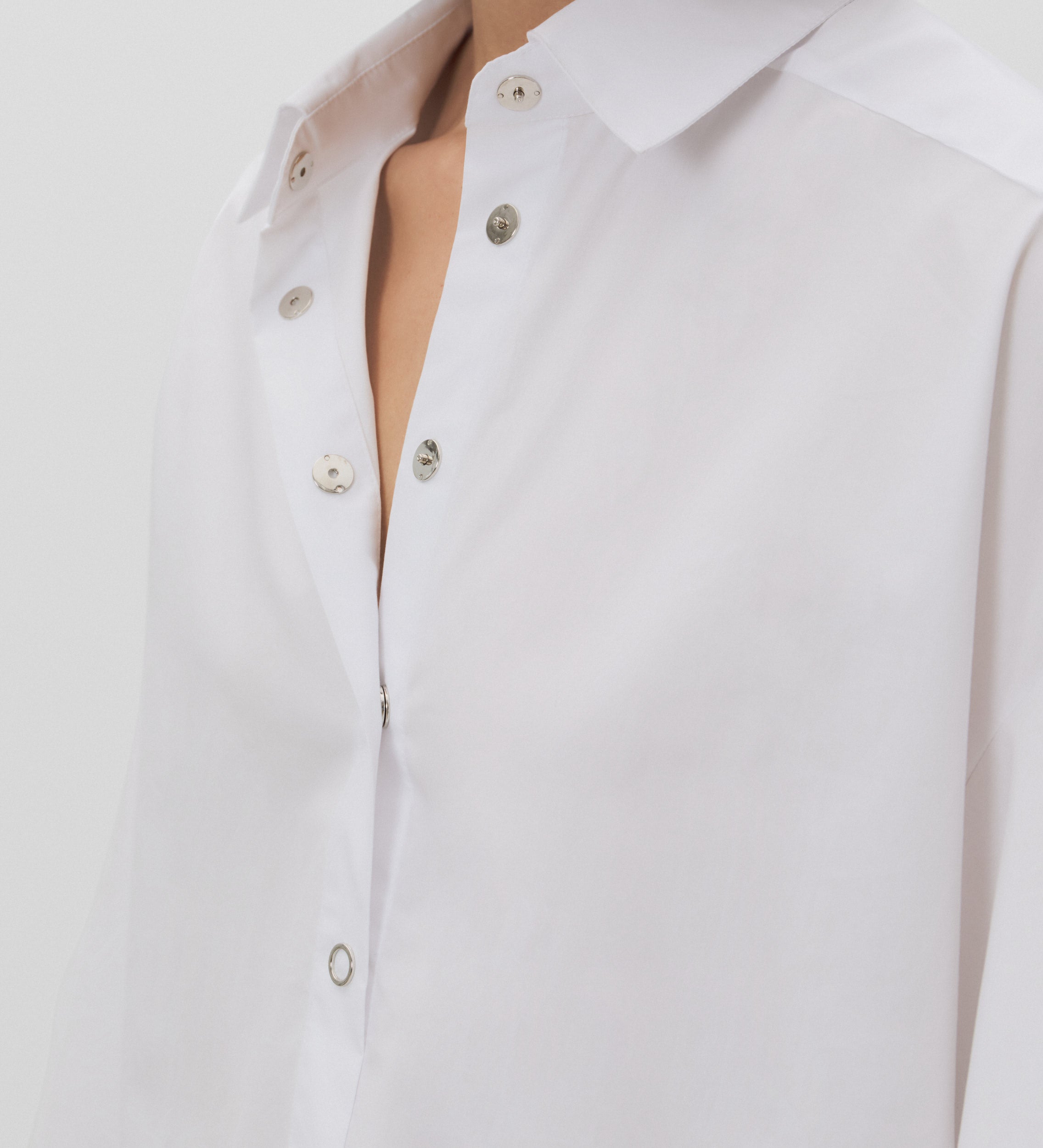 Loose puffed sleeve shirt