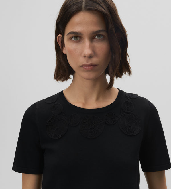 Top tricot bordado