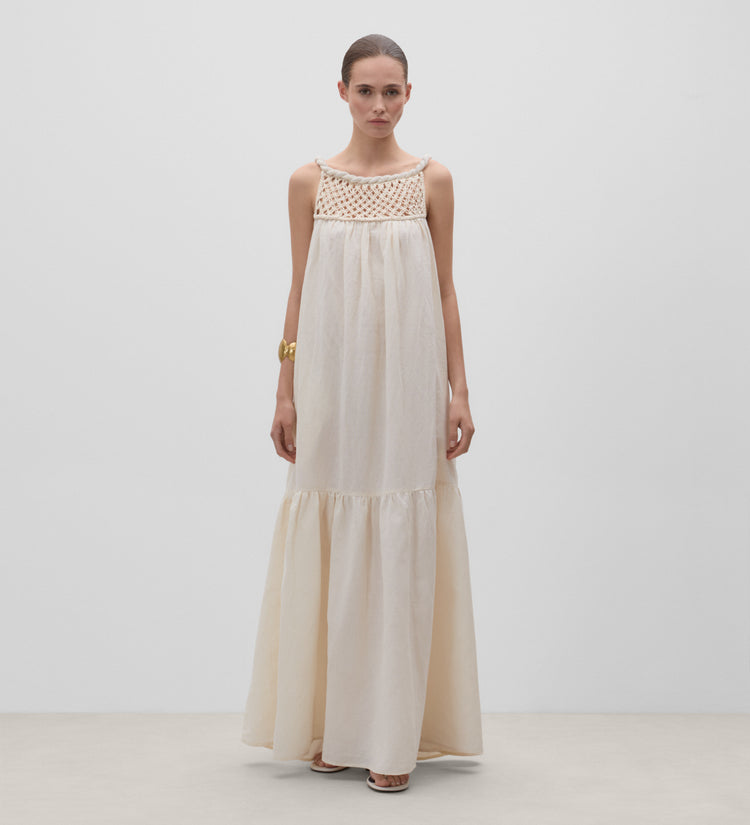 Vestido espalda descubierta