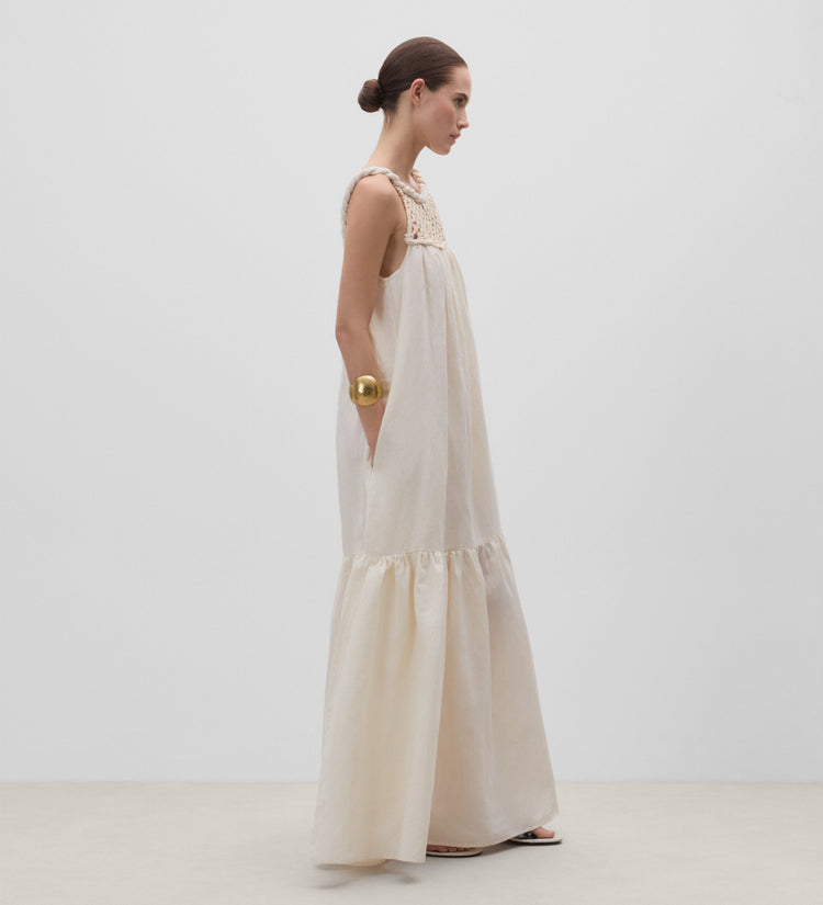 Vestido espalda descubierta
