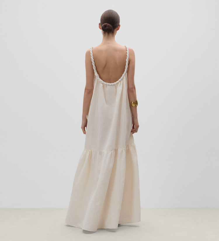 Vestido espalda descubierta