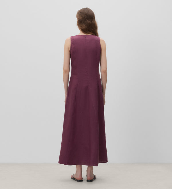 Godets shirred dress