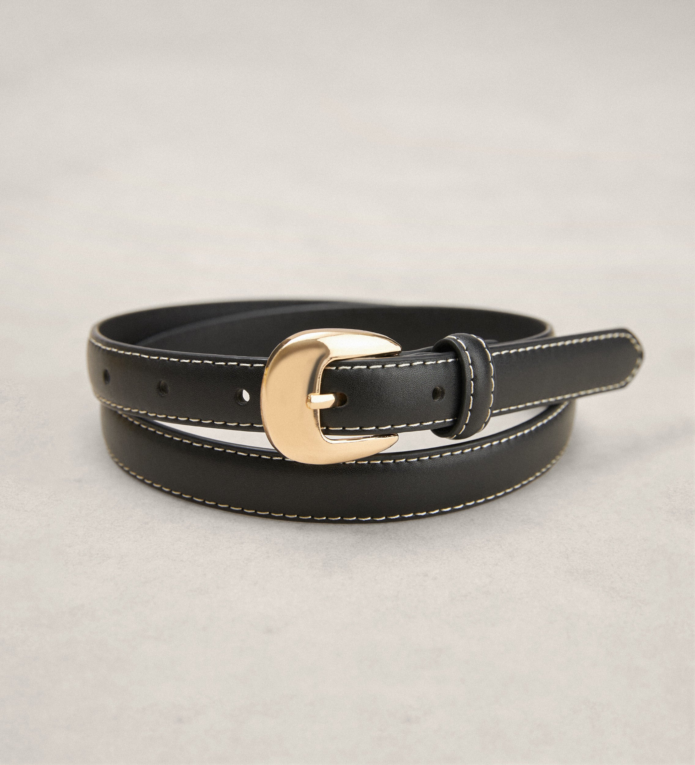 Thin leather belt