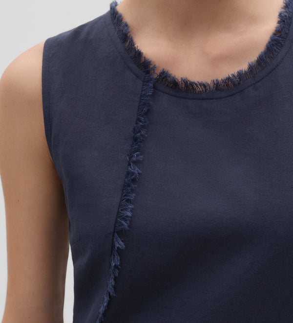 Vestido midi desflecados