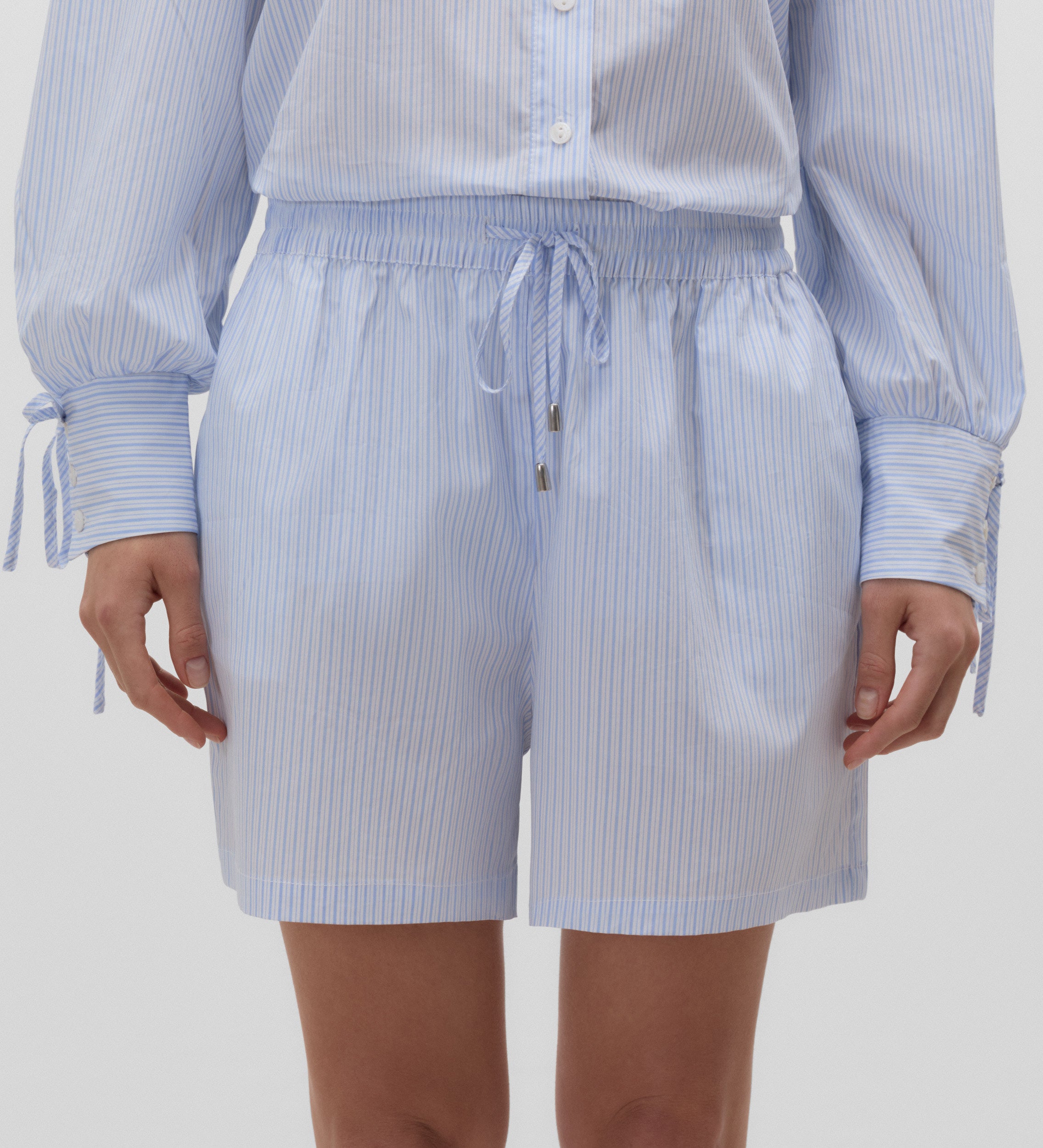 Short punto