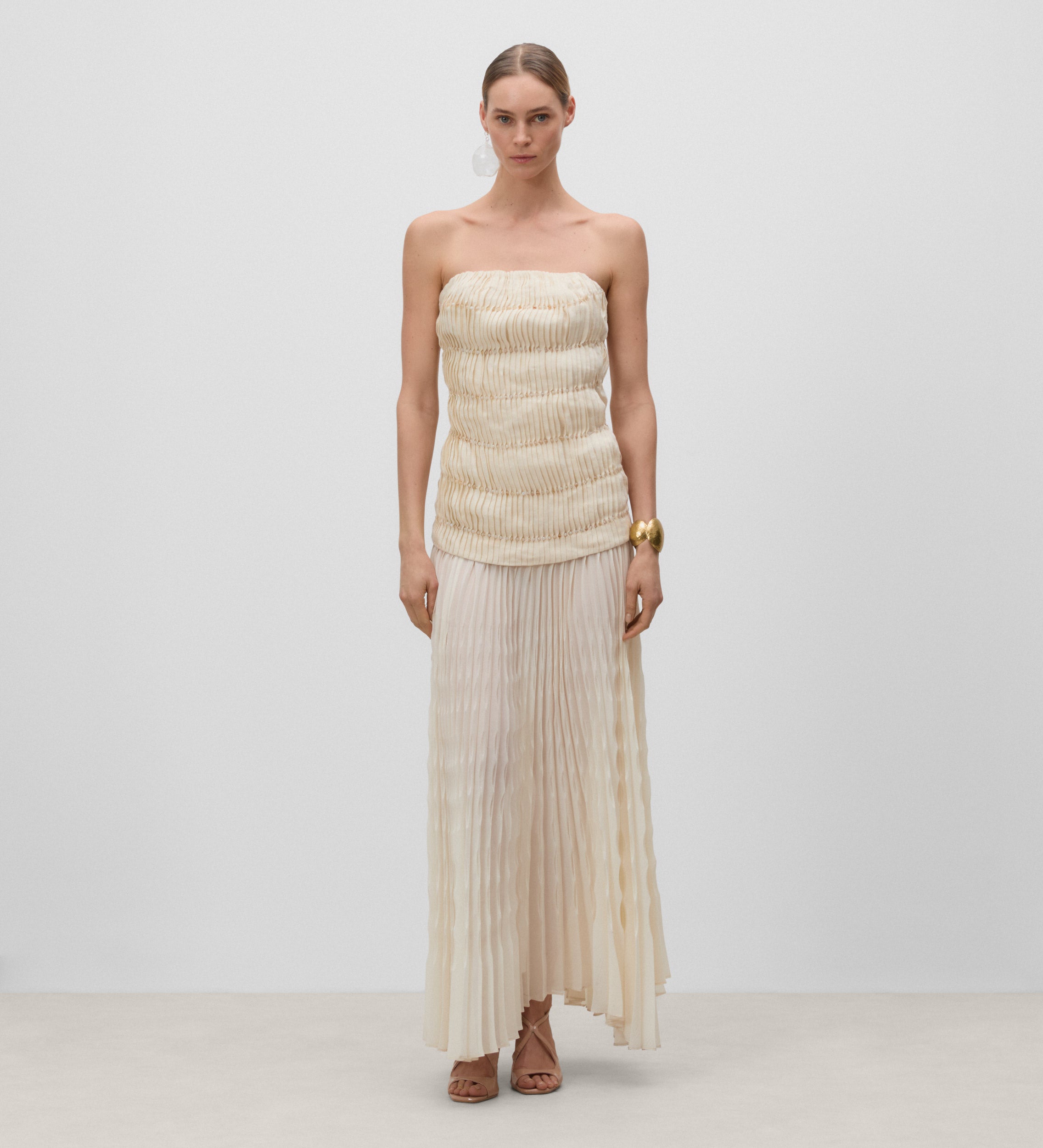 Long pleated skirt