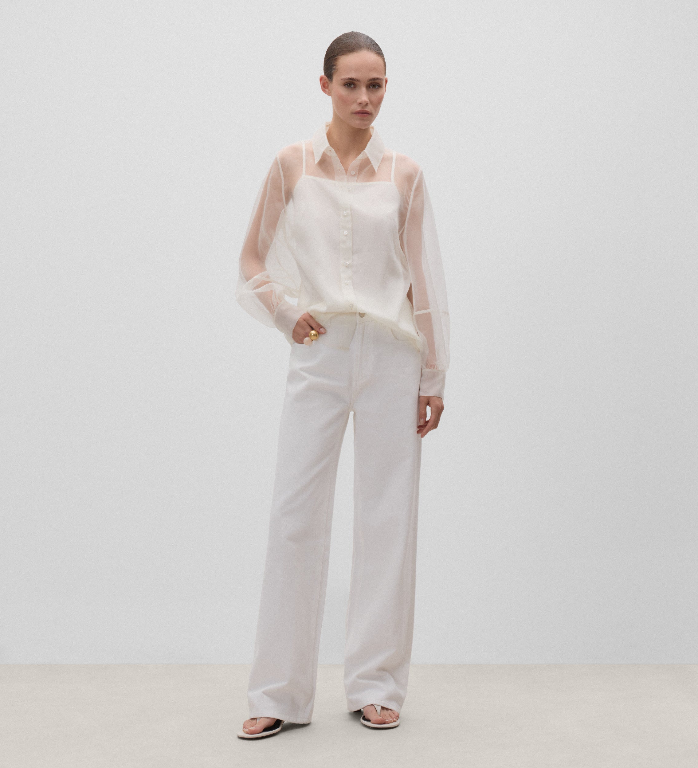 Long-sleeved organza blouse