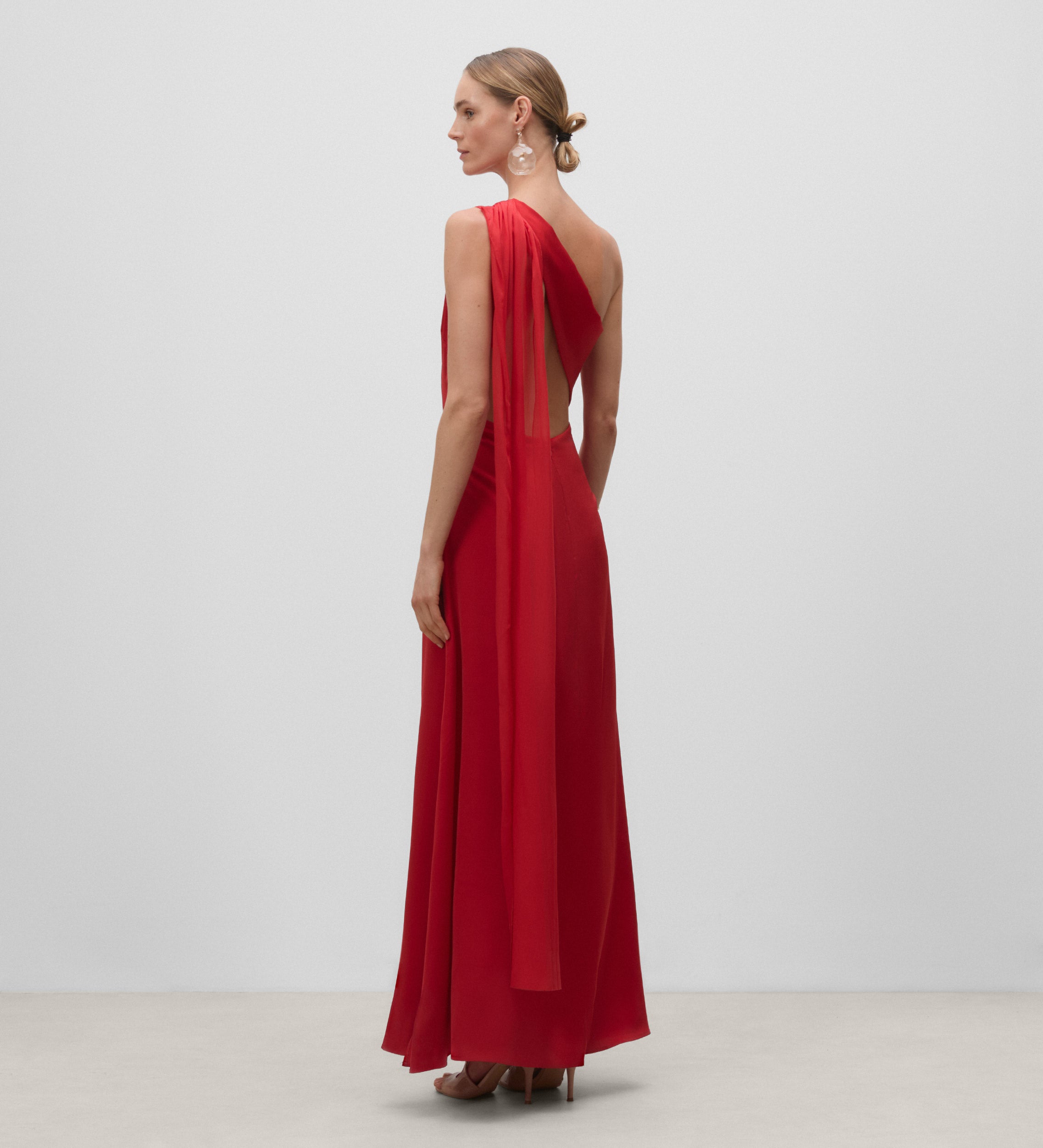 Robe longue asymétrique