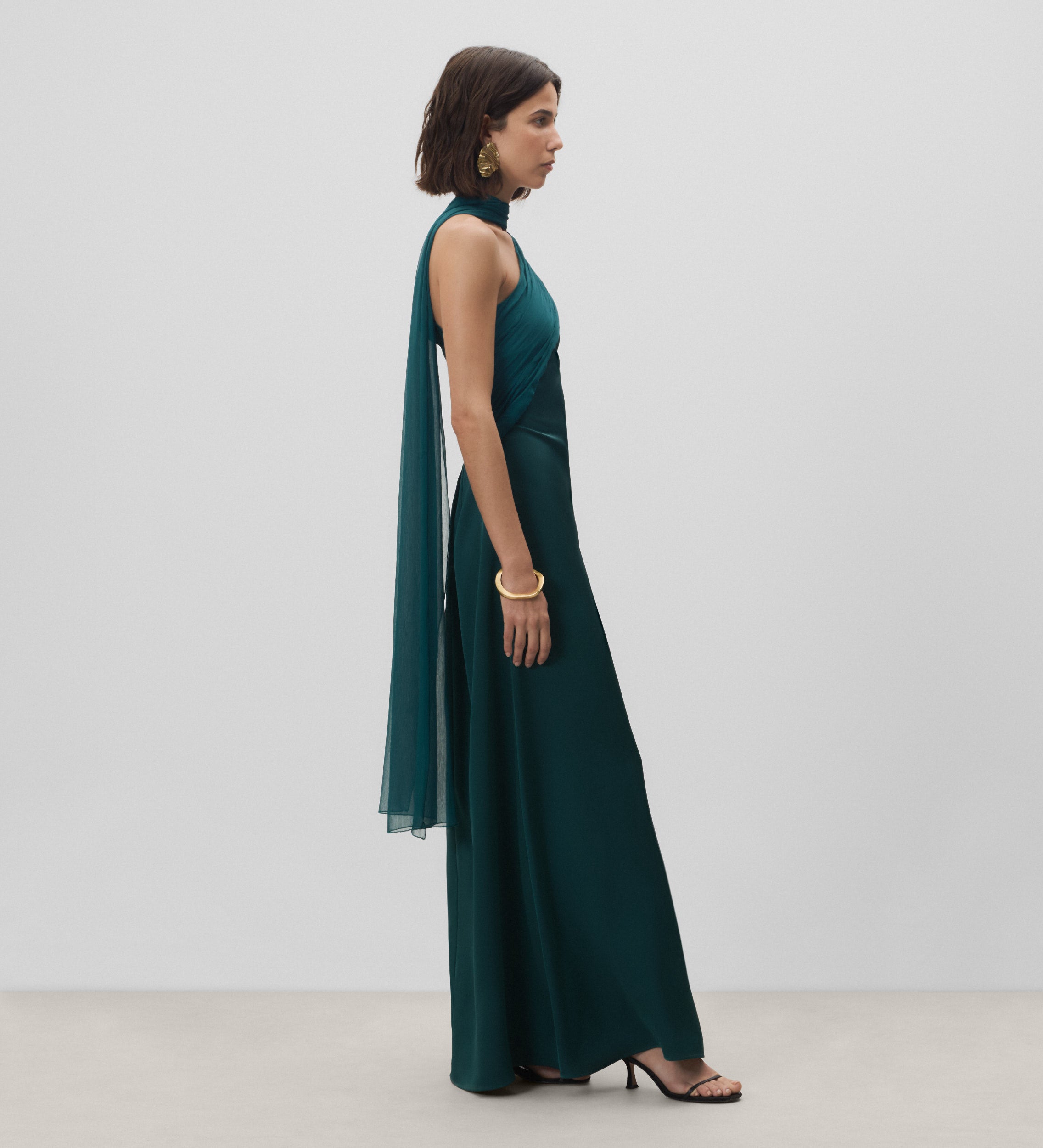 Robe longue asymétrique