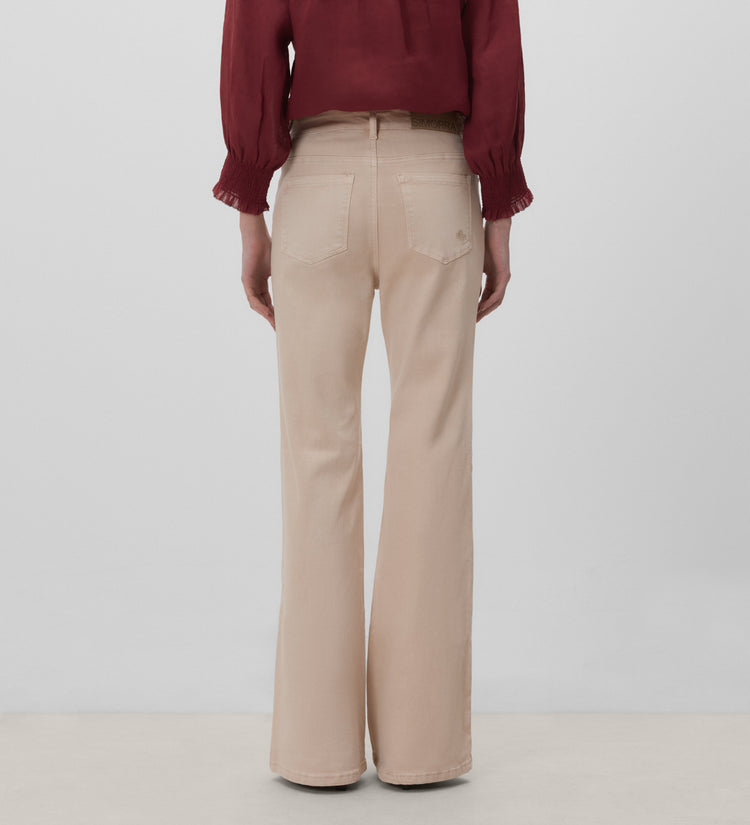 Flared jeans