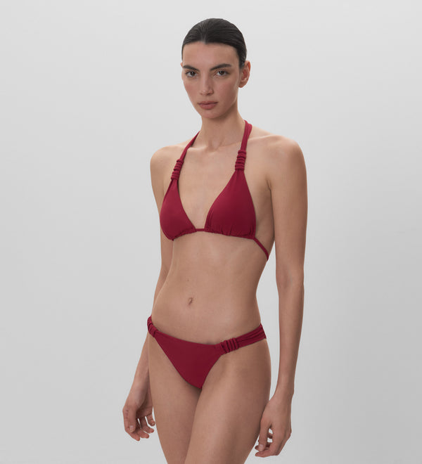 Braguita de bikini clásica