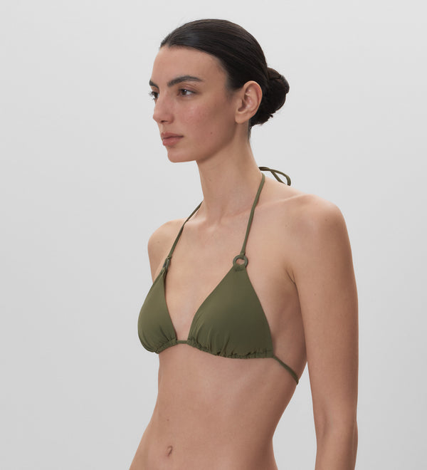 Top de bikini tejido liso