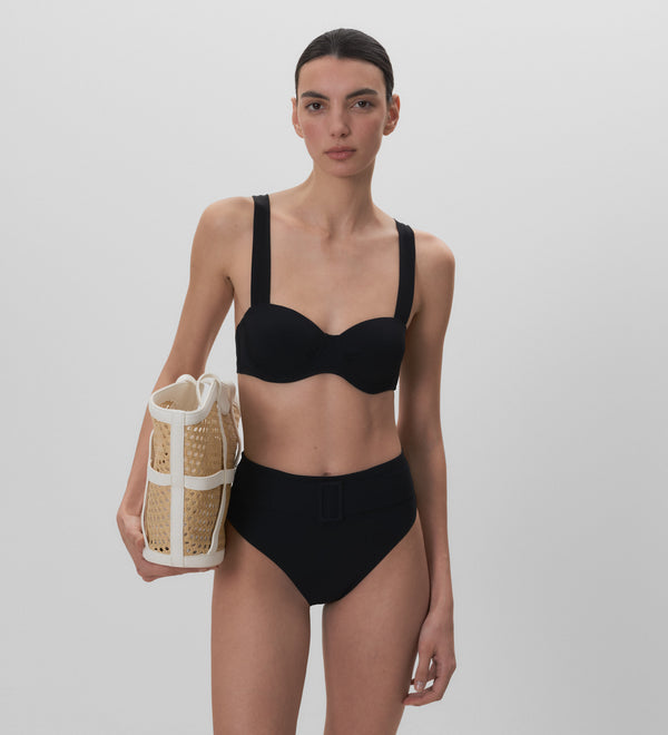Braguita de bikini de tiro alto