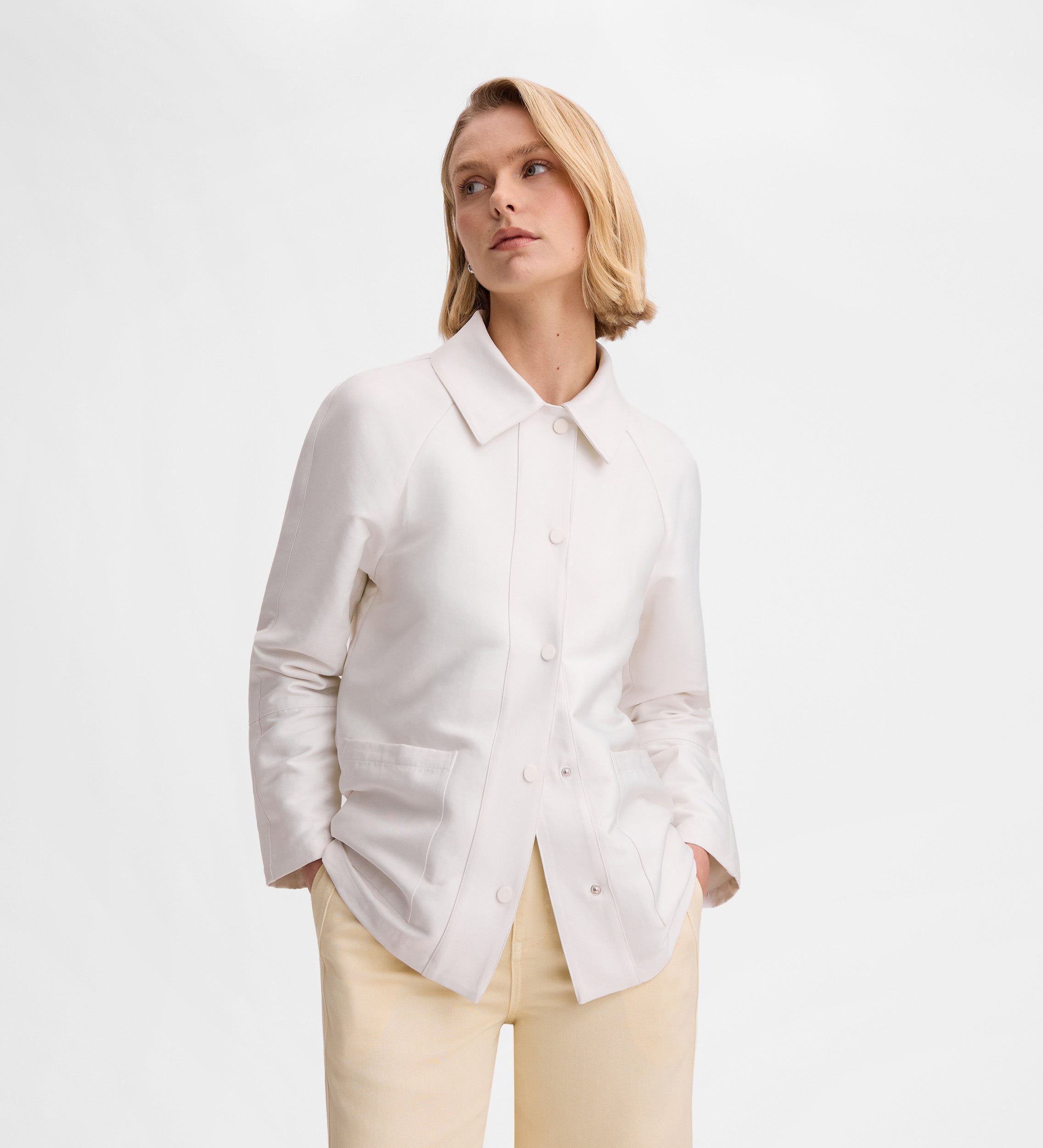 Chaqueta técnica capucha