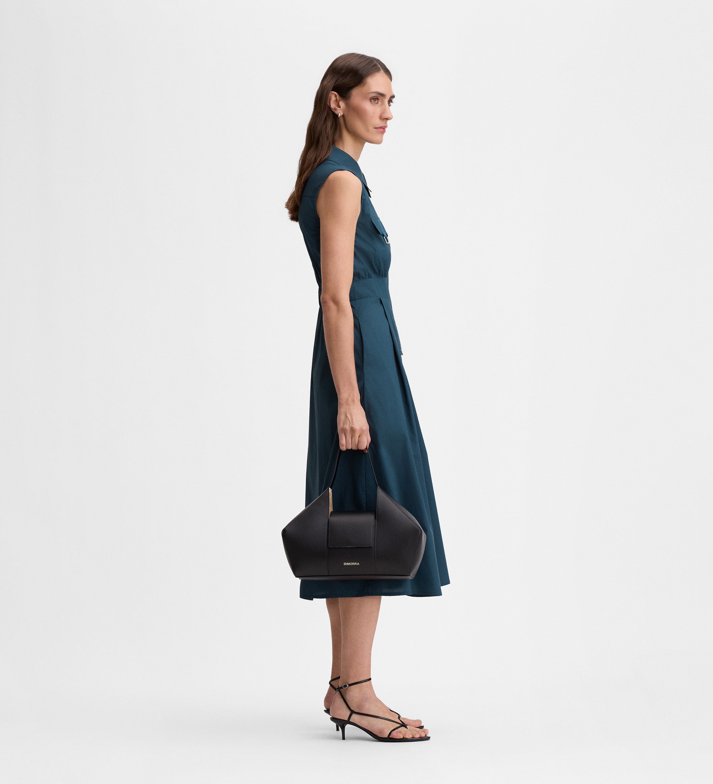 Vestido midi camisero hebillas