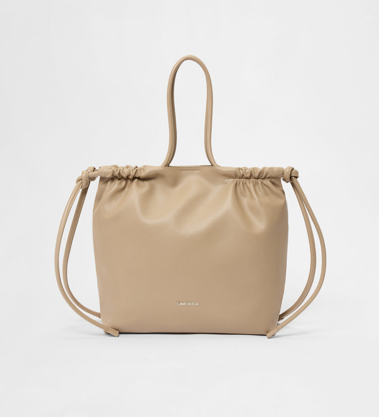 Leather shoulder bag