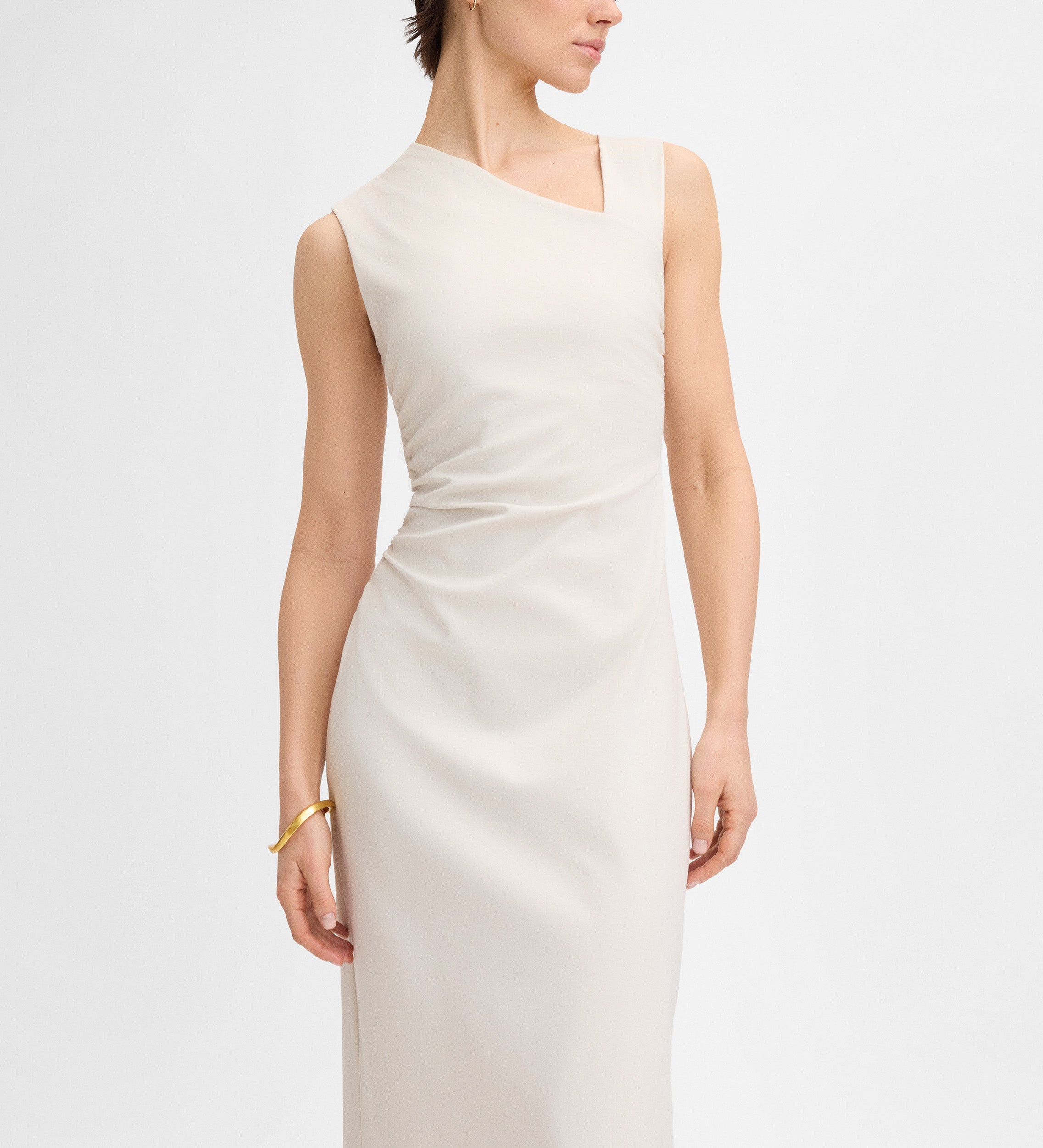 Vestido midi fruncido