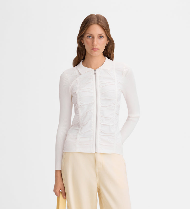 Bi-material knitted jacket