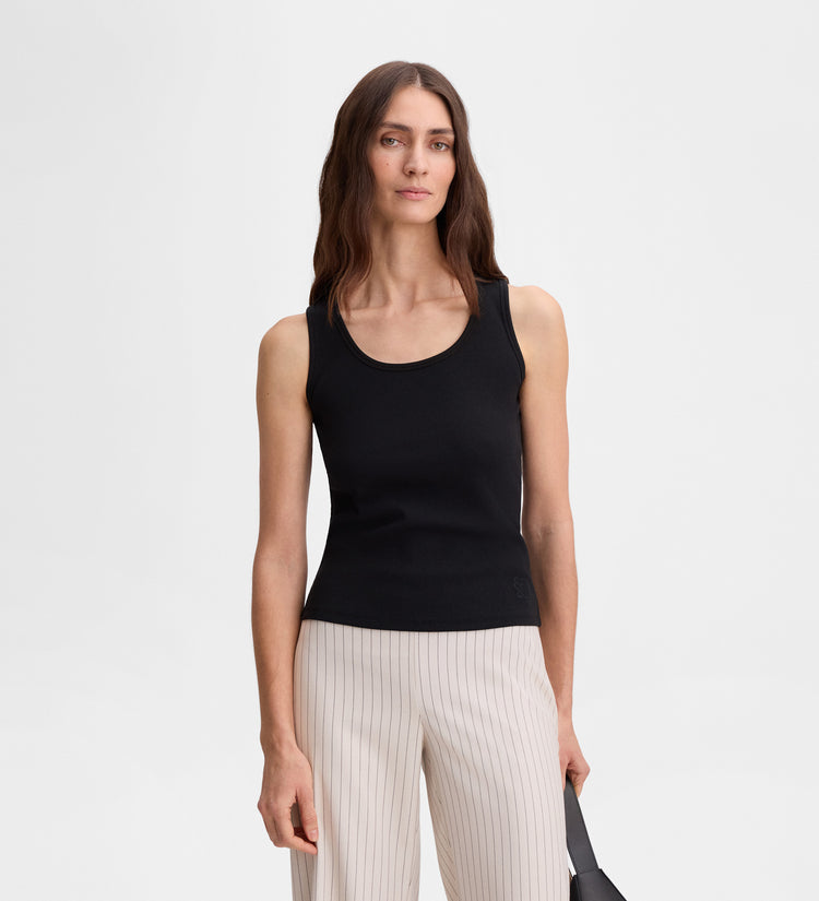Camiseta básica tirantes