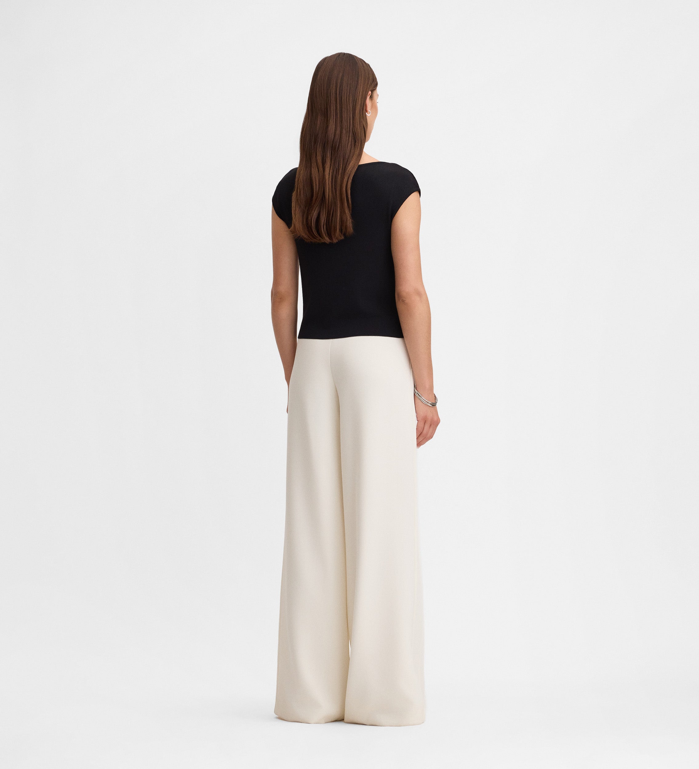 Boat neck knit top