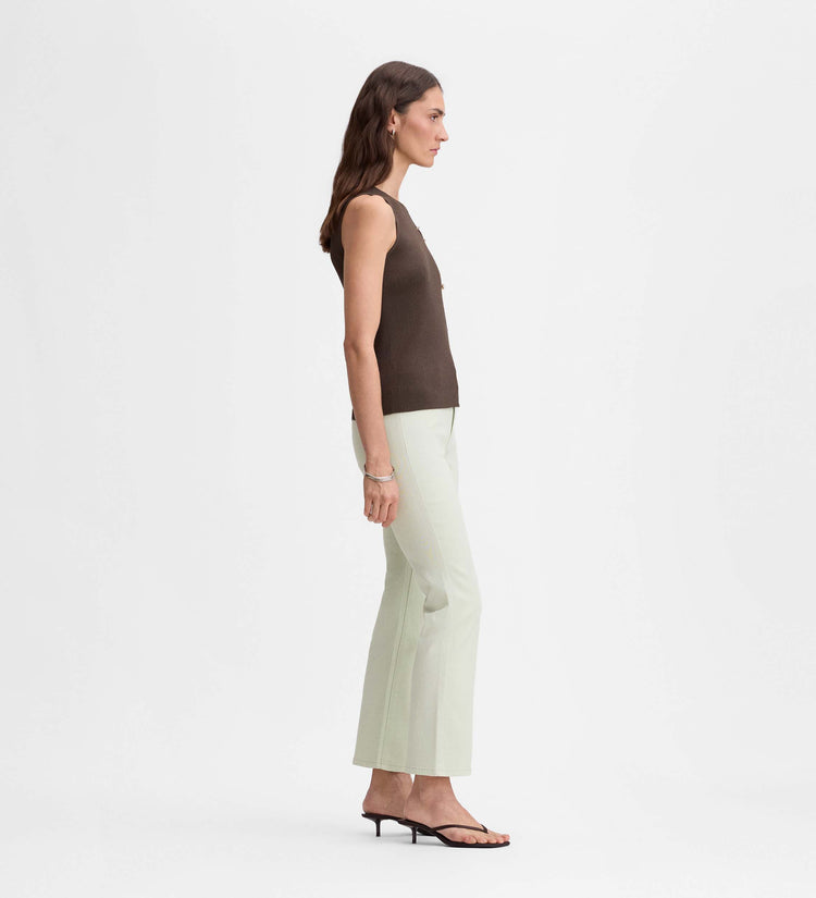 Slim pants