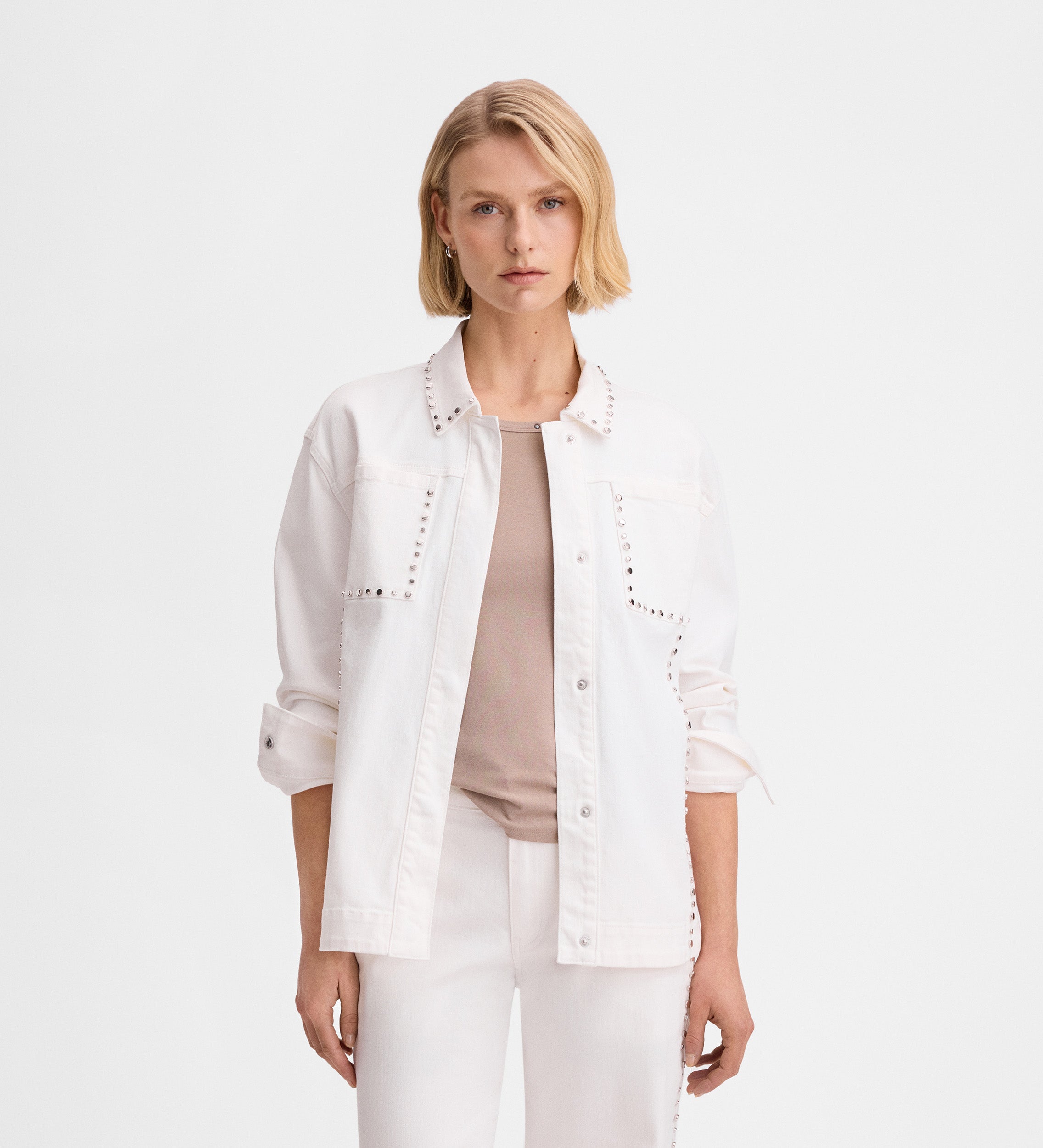 Sobrecamisa tejana remaches