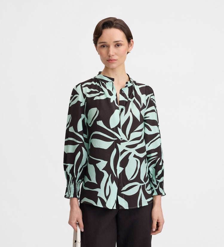 Blusa estampada bicolor