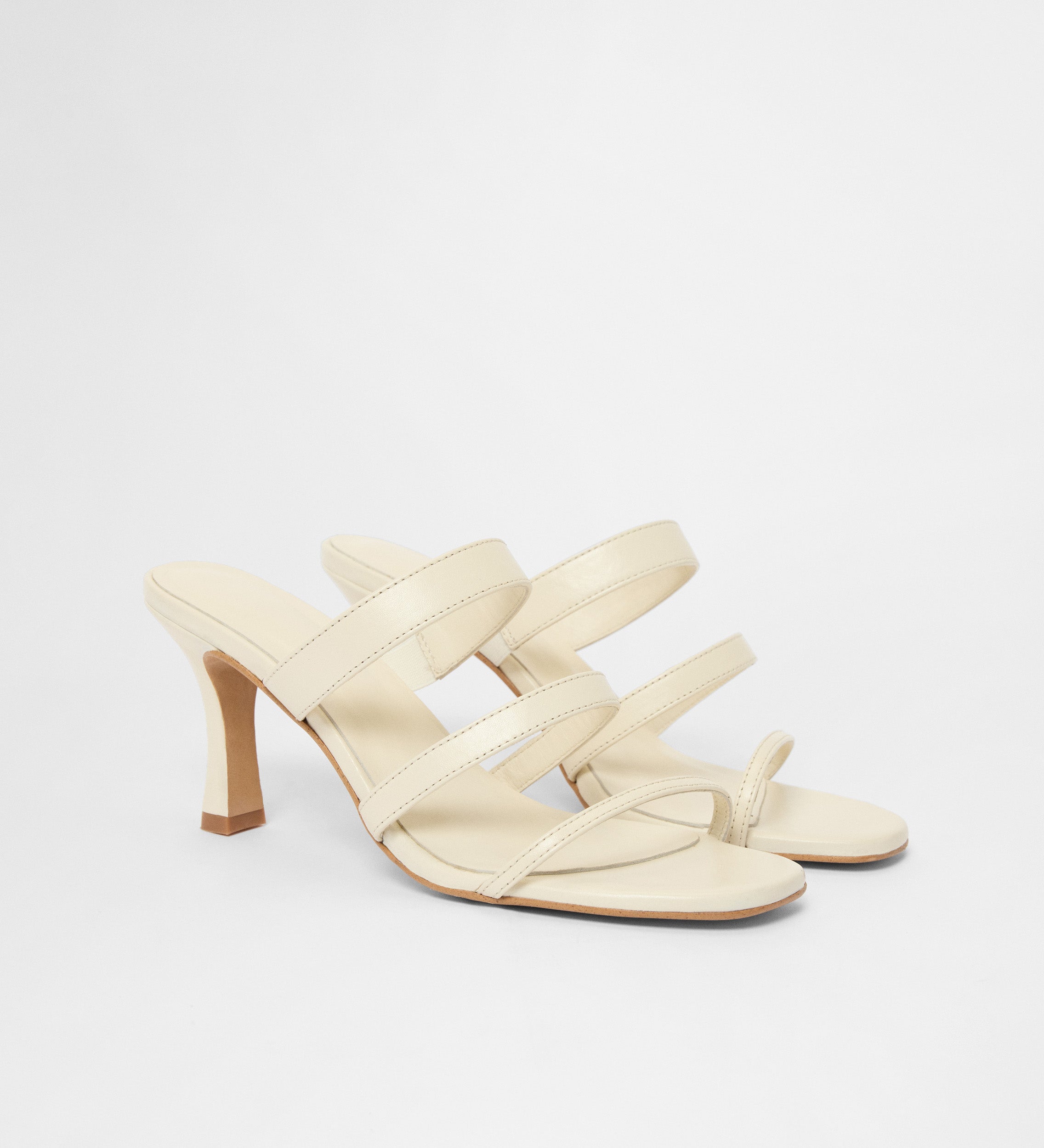Strappy heeled sandal
