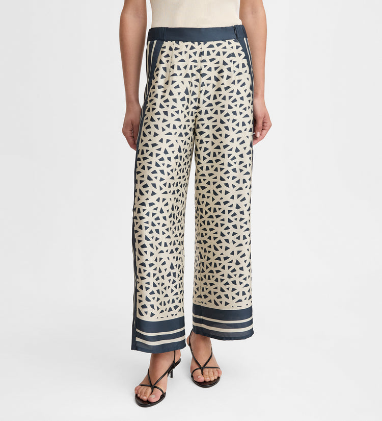 Flowy printed pants