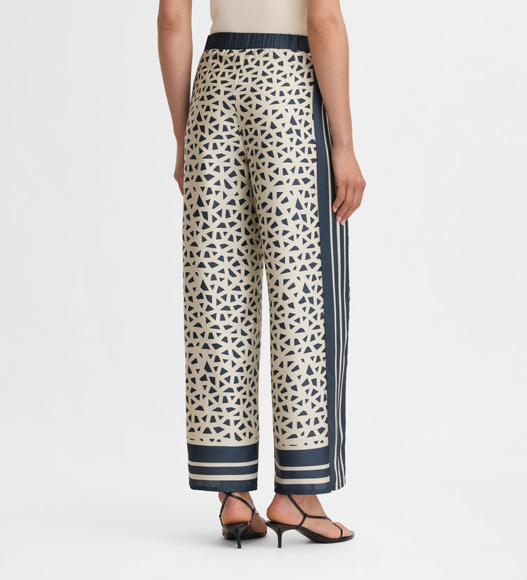 Flowy printed pants