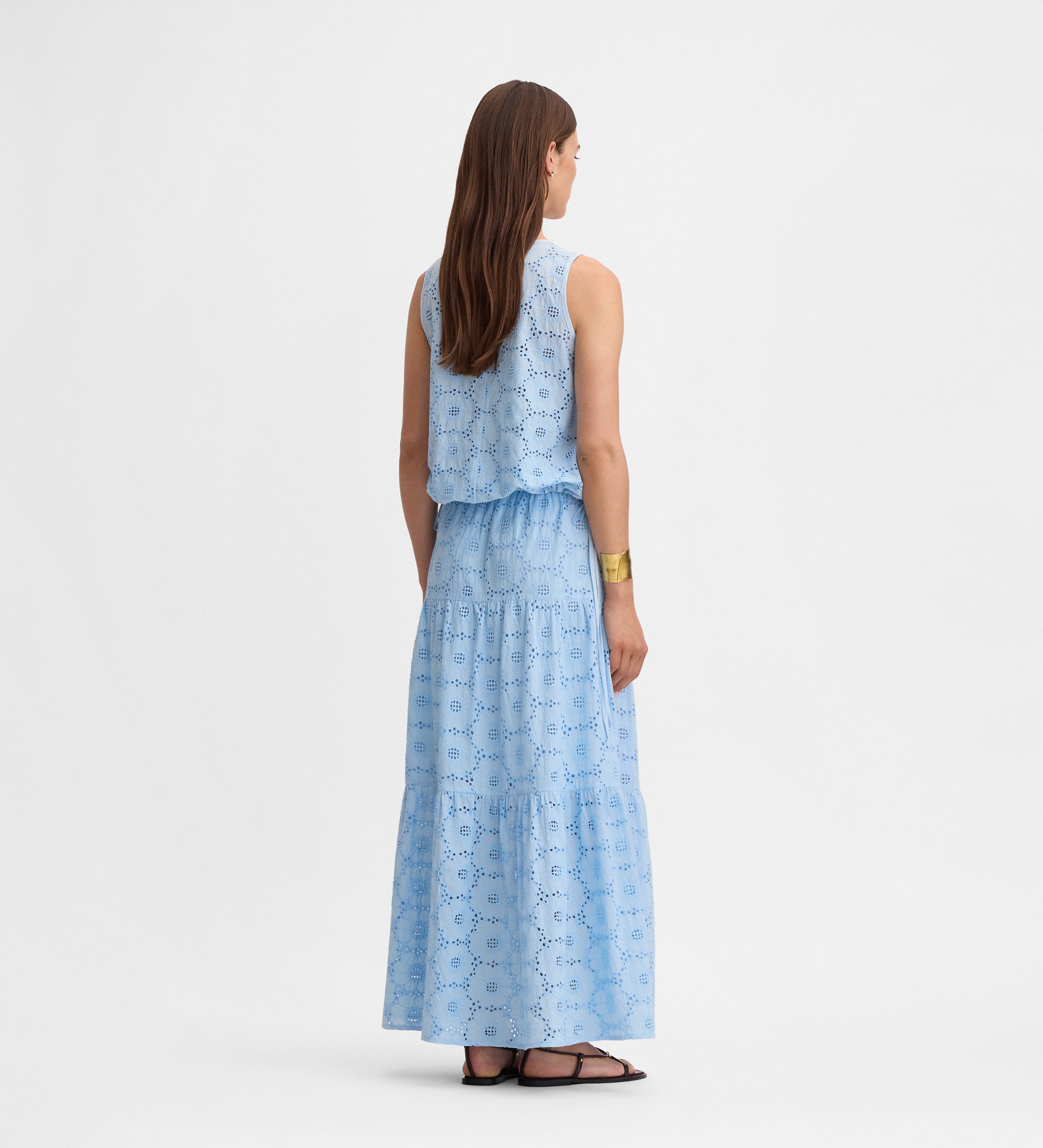 Top en coton brodé