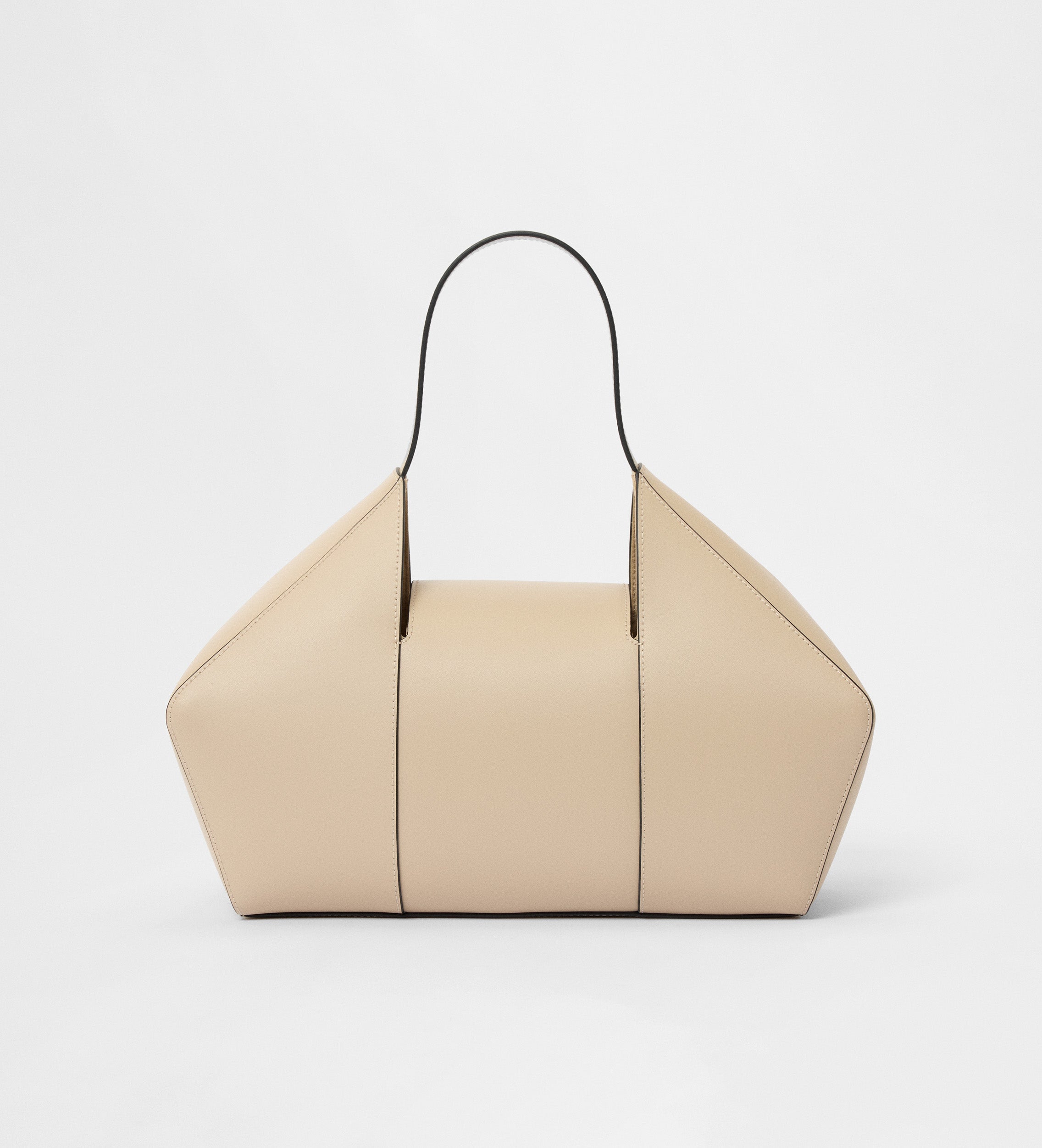 Bolso diseño geométrico