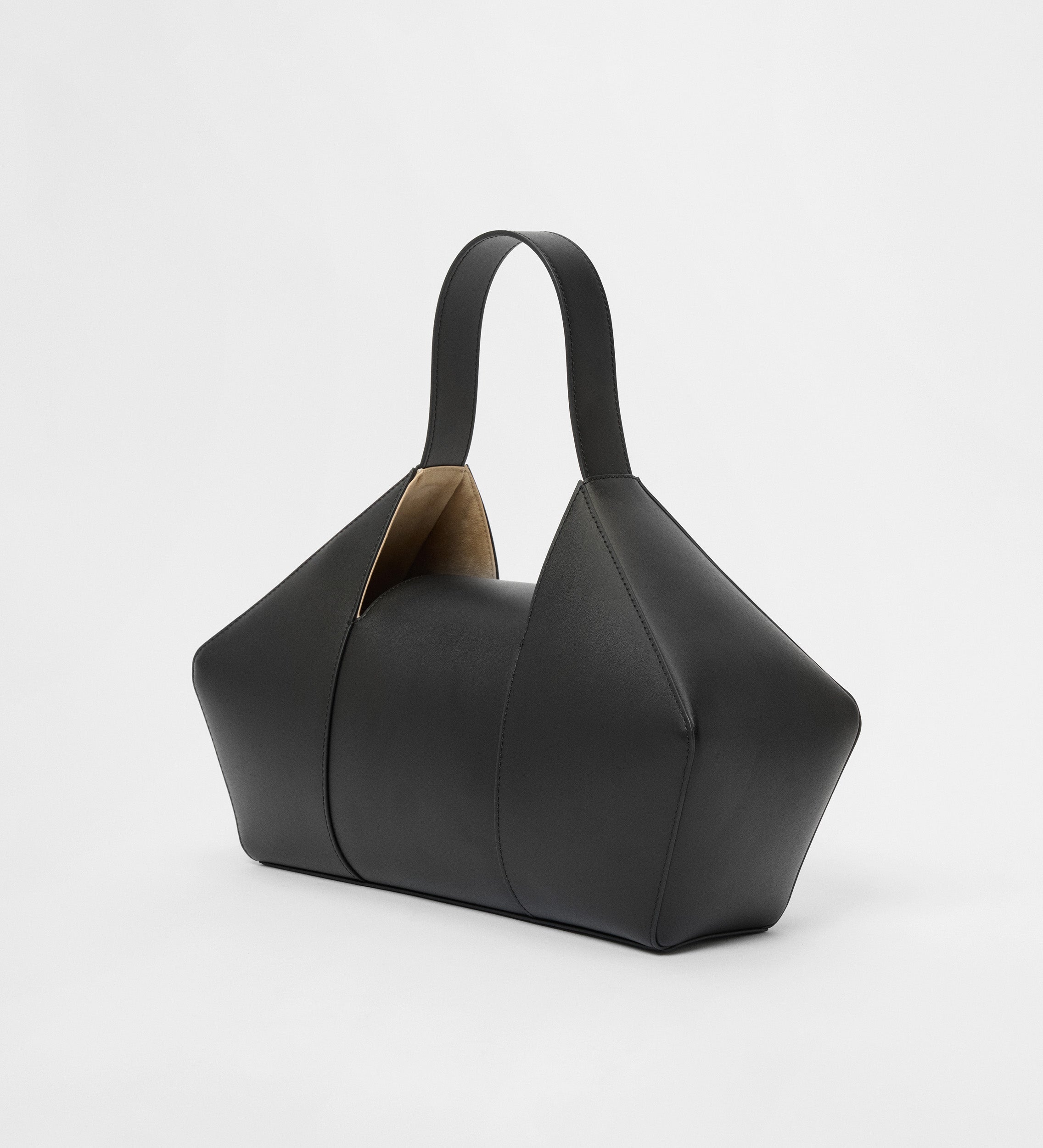 Bolso diseño geométrico