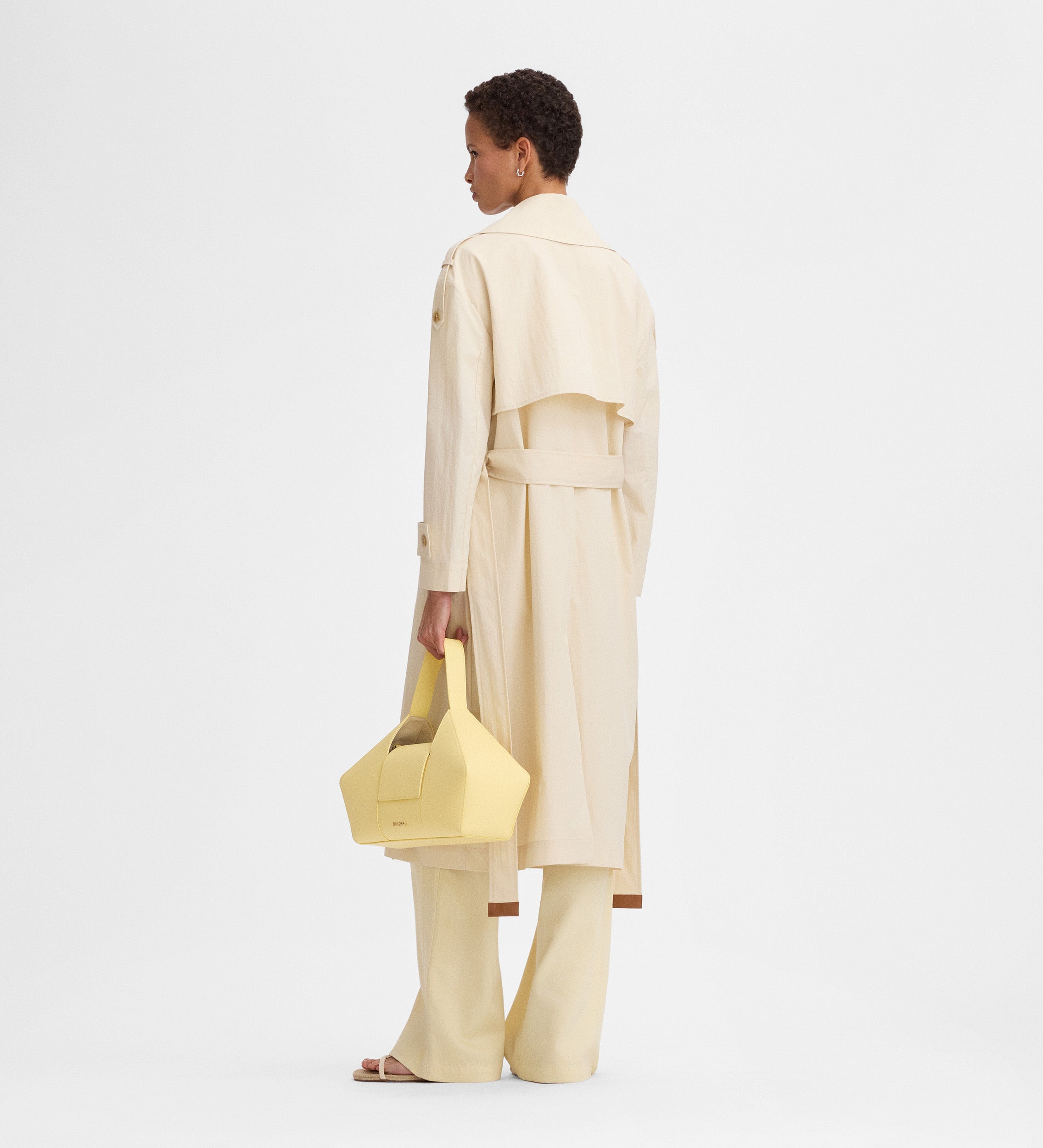 Gabardina tejido técnico