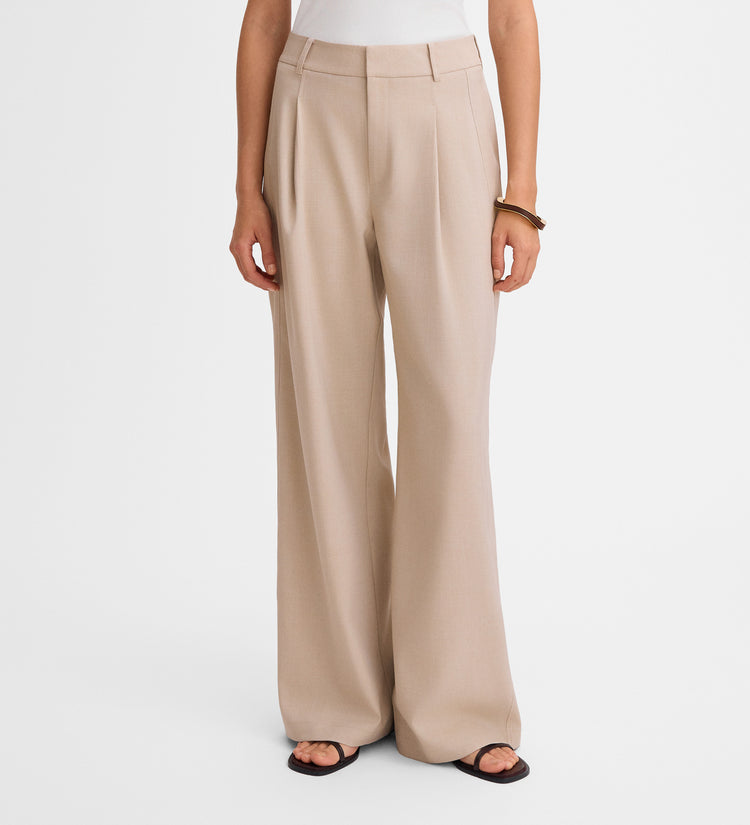 Wide-leg pleated pants