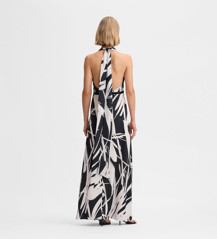 Robe longue en satin