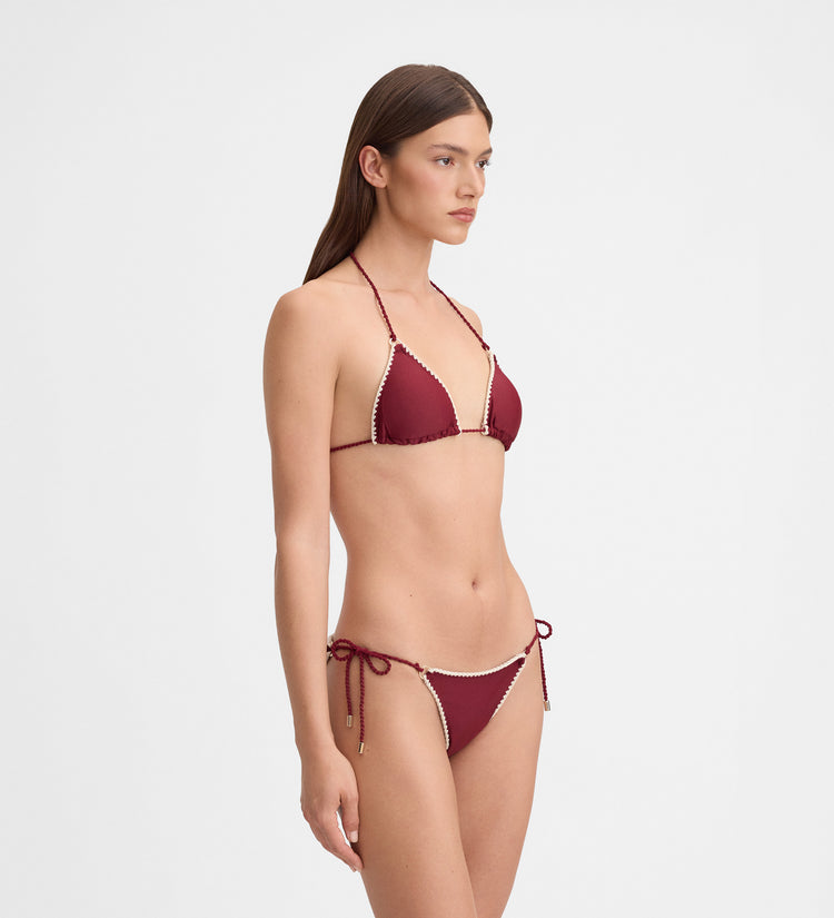 Bas de bikini surpiqûres décoratives