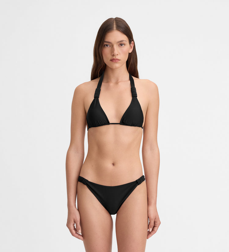 Triangular bikini top