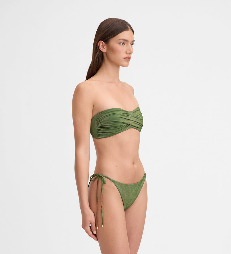 Braguita bikini clásica
