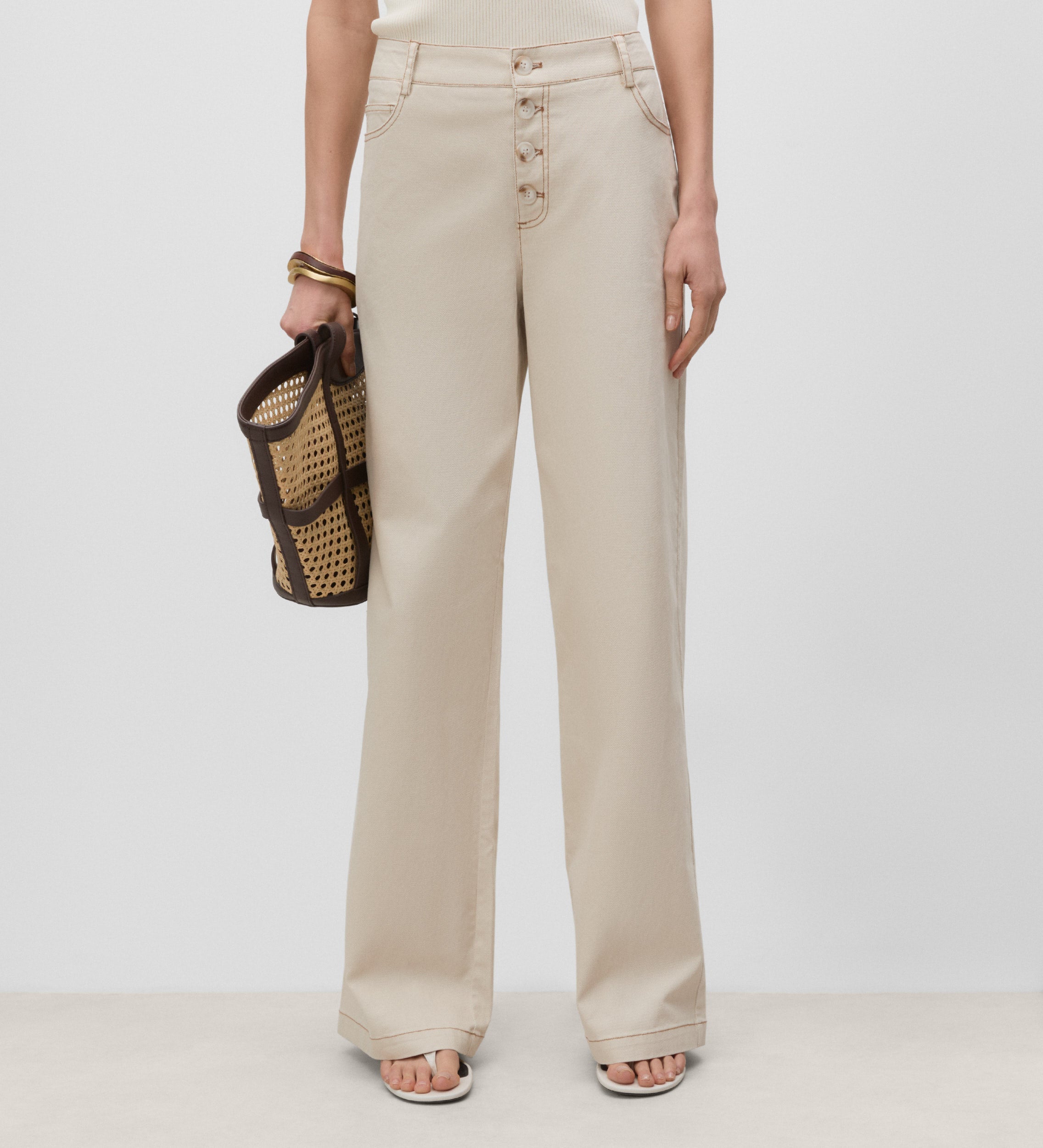 Front buttoned trousers