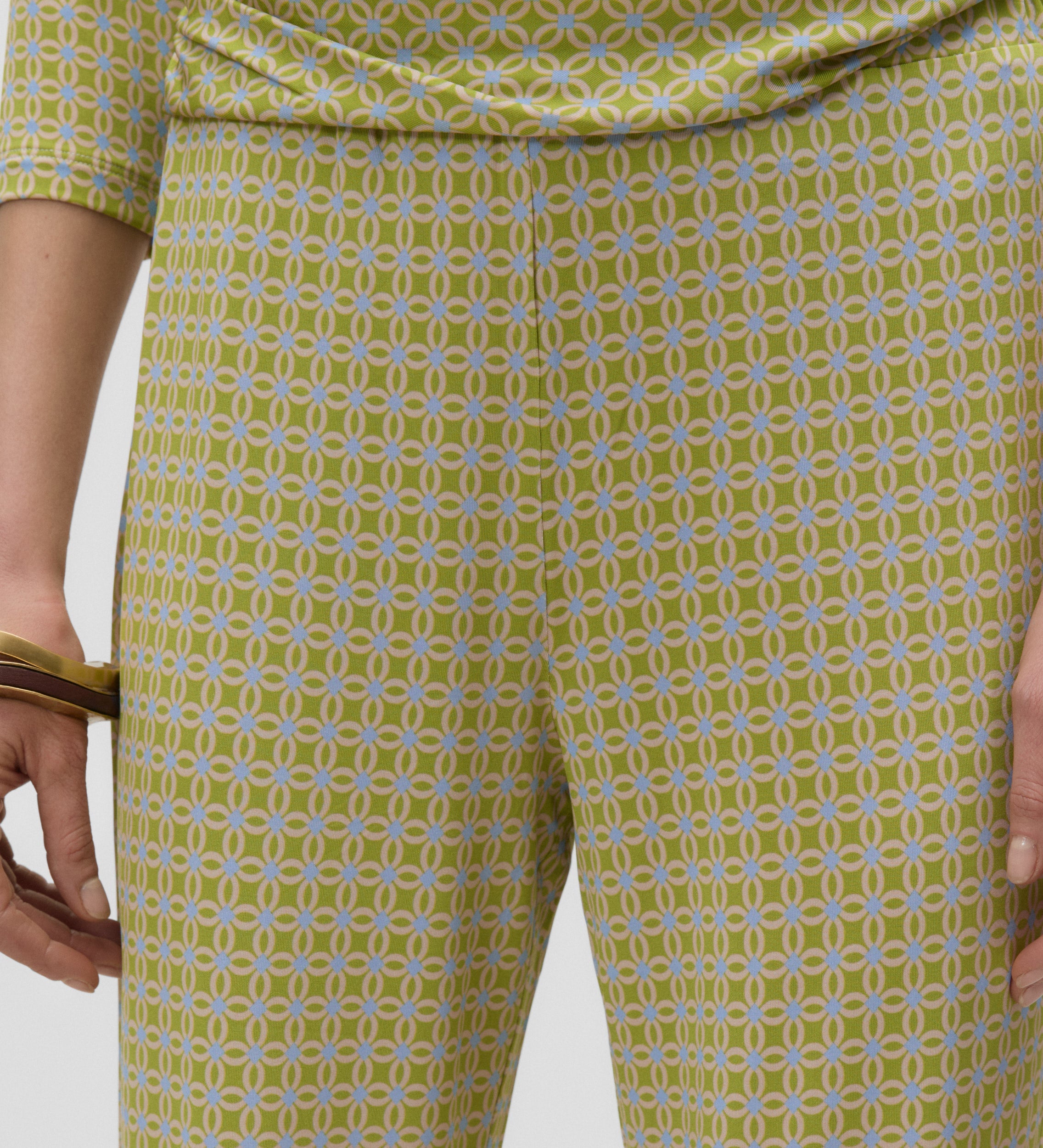 Pantalón elástico estampado