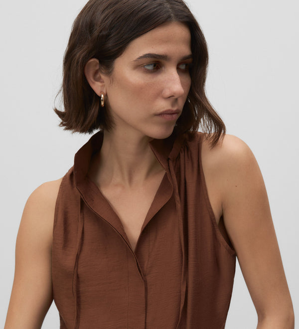 High neck top