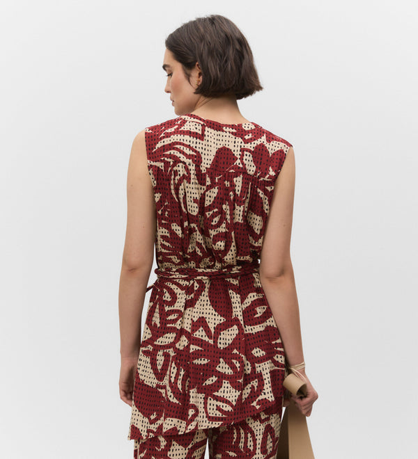 Printed asymmetric top