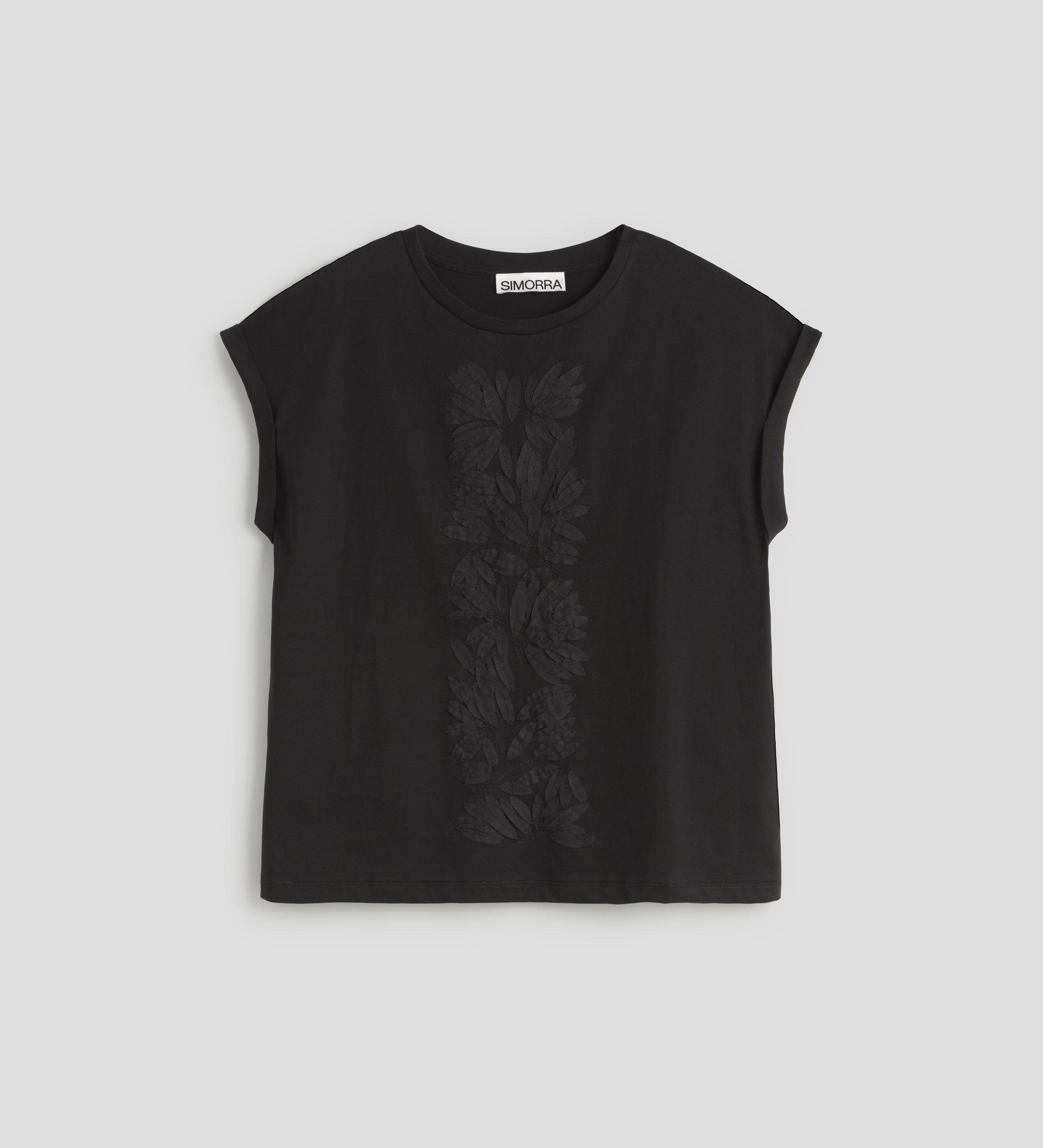 T-shirt brodé en 3D